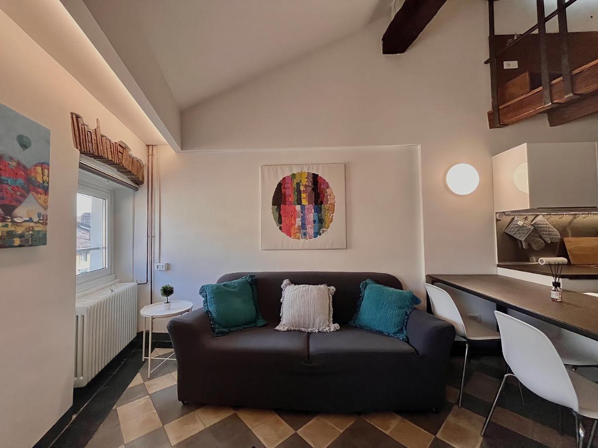 Piazza Pontida Modern Loft Bergamo Lägenhet Exteriör bild